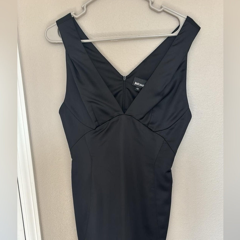 Beautiful classic black dress! Only warned once. Like brand new condition.